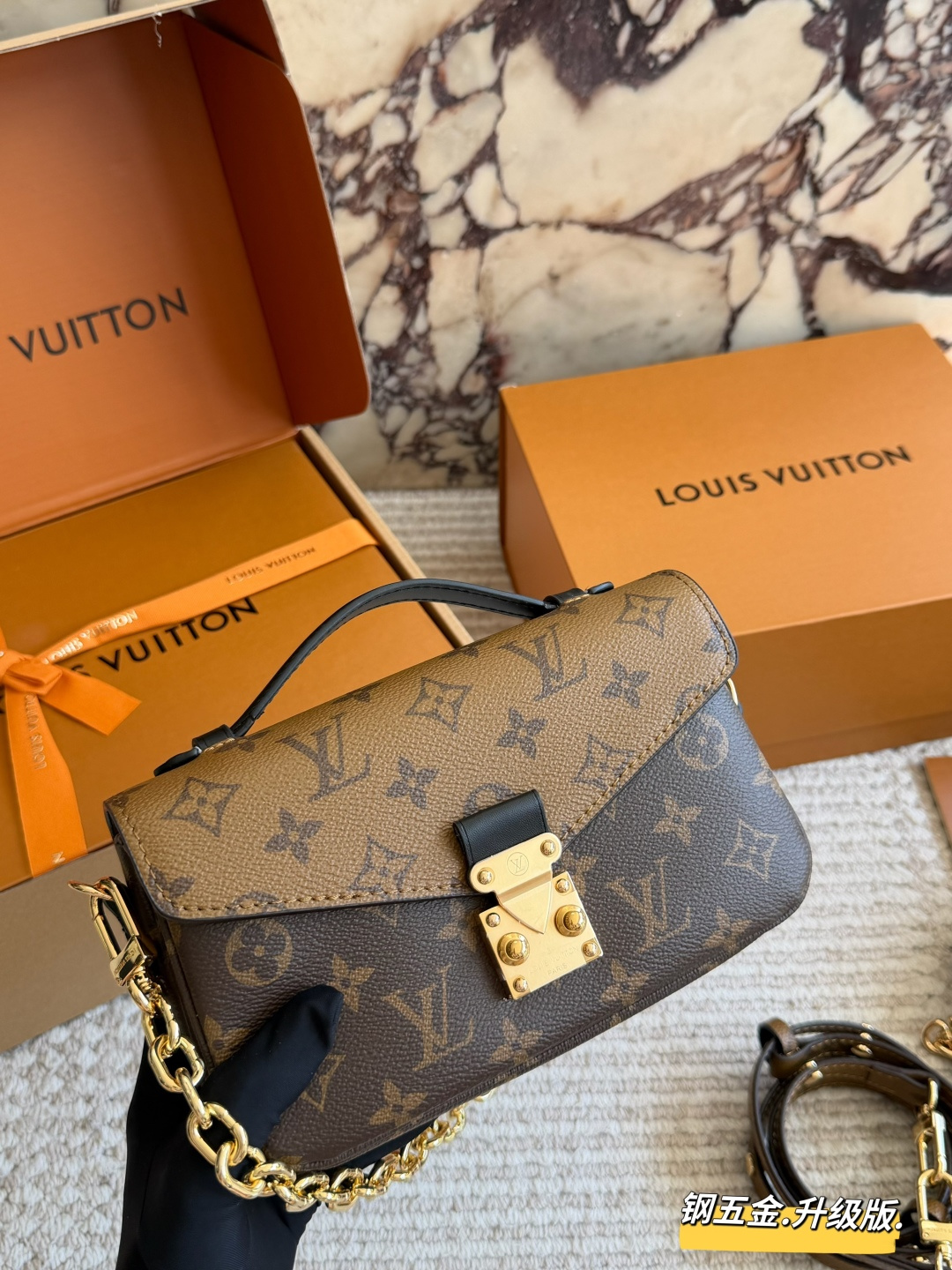 LV Monogram Handbag Monogram Canvas Adjustable Strap Zipper Closure 2